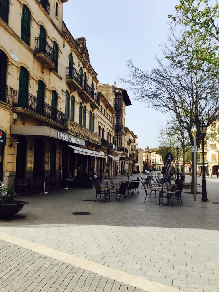 Tips op Mallorca het mooie stadje Llucmajor voor het andere Mallorca