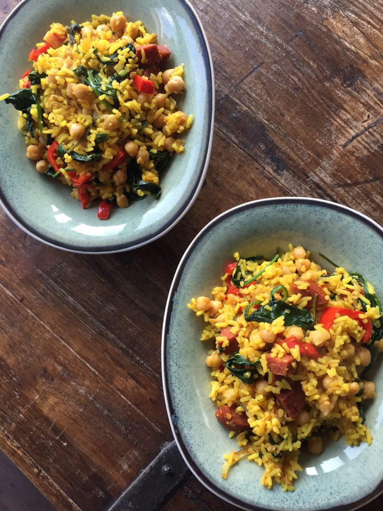Gele rijst met chorizo recept Foodblog Foodinista