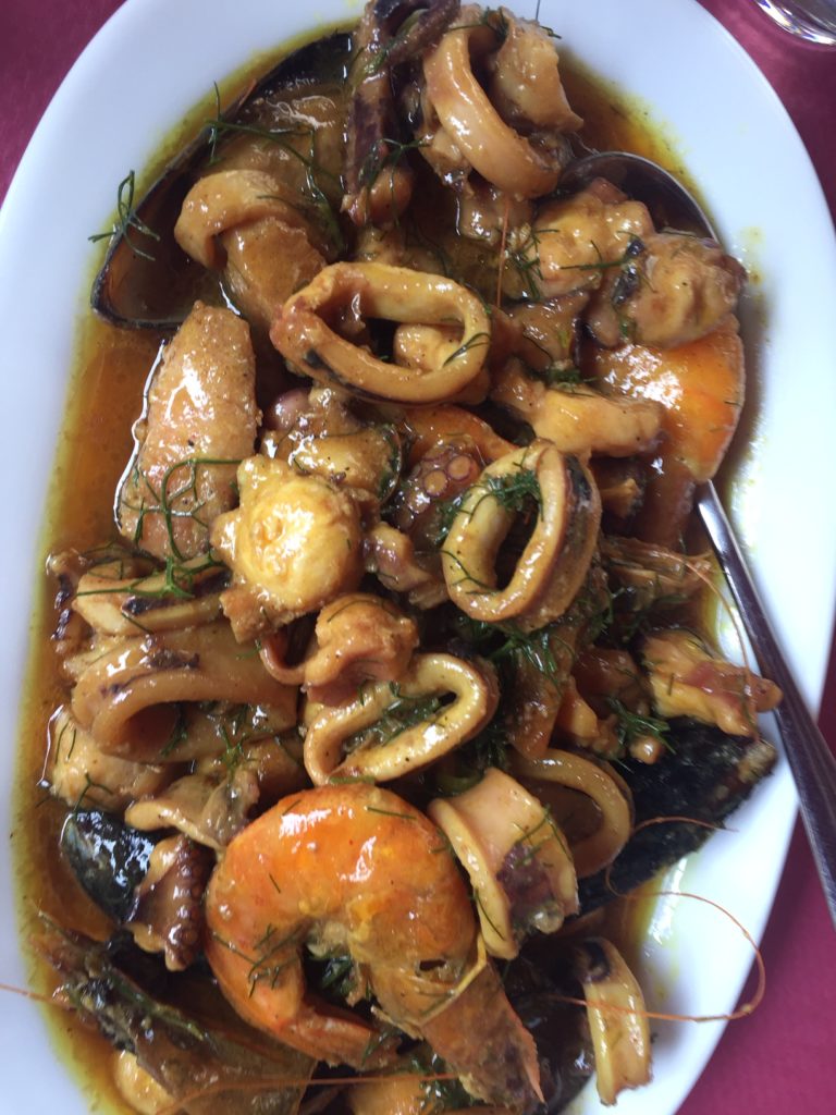 Foodie in Chios Verse vis Ouzo Lunch Griekenland Foodblog Foodinista