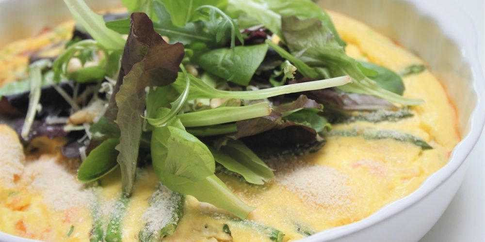 Frittata met groene asperges en zalm recept van Foodblog Foodinista