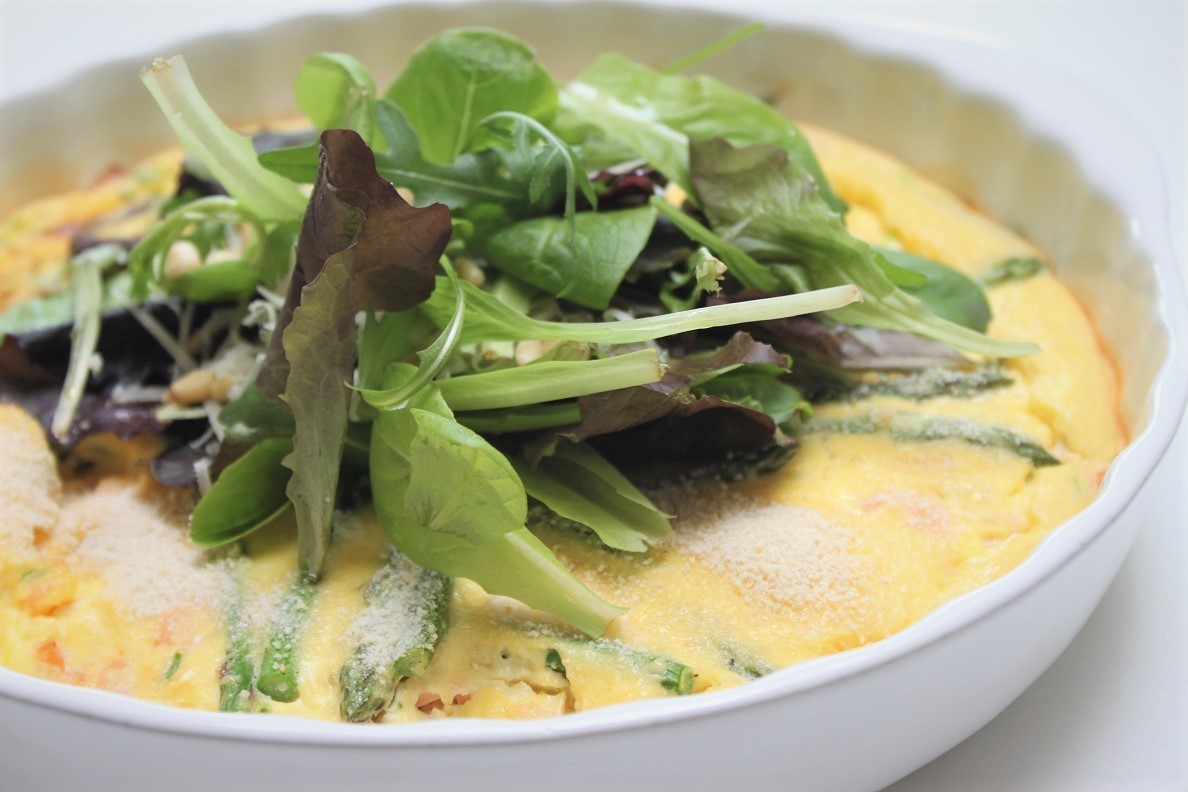 Frittata met groene asperges en zalm recept van Foodblog Foodinista