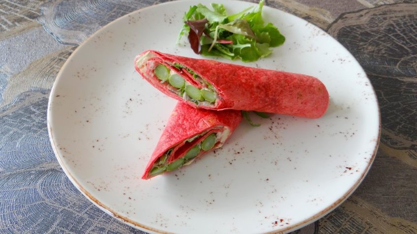 Groente wraps met asperges gevarieerd en makkelijk weekmenu van Foodblog Foodinista