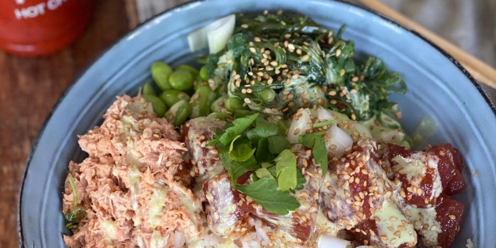 Recept Pittige tonijn poke bowl - Spicy tuna recept - Foodblog Foodinista