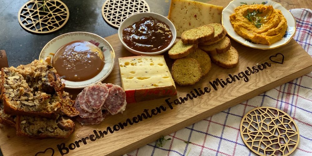 Herfst Borrelplank – Gepersonaliseerde borrelplank voor sfeervolle herfstdagen