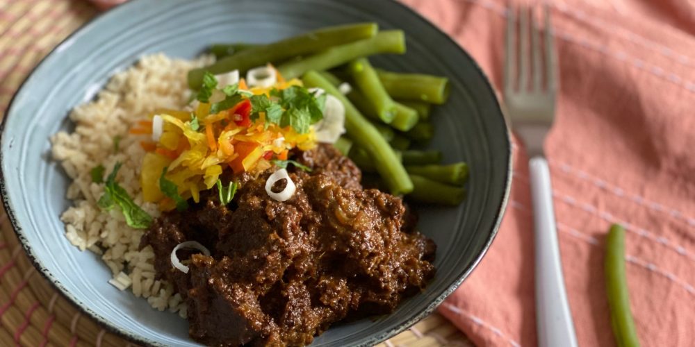 Rendang maken - Indonesisch stoofvlees volgens Foodblog Foodinista