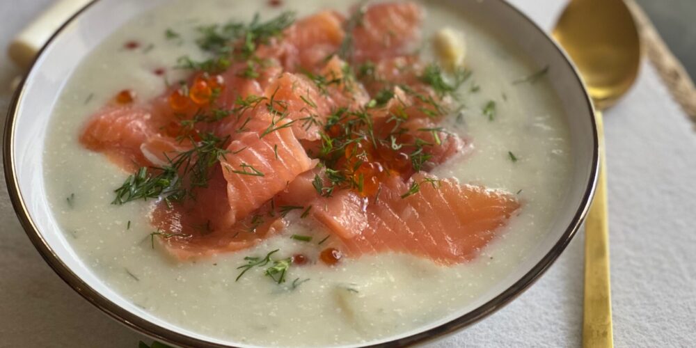 Asperge roomsoep met gravad lax - Zelf aspergesoep maken - Foodblog Foodinista