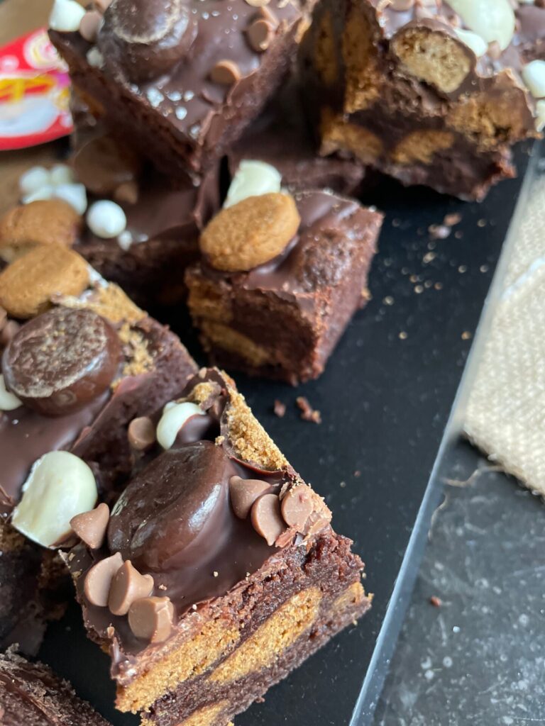Sinterklaas brownies met Kruidnootjes - Foodblog Foodinista