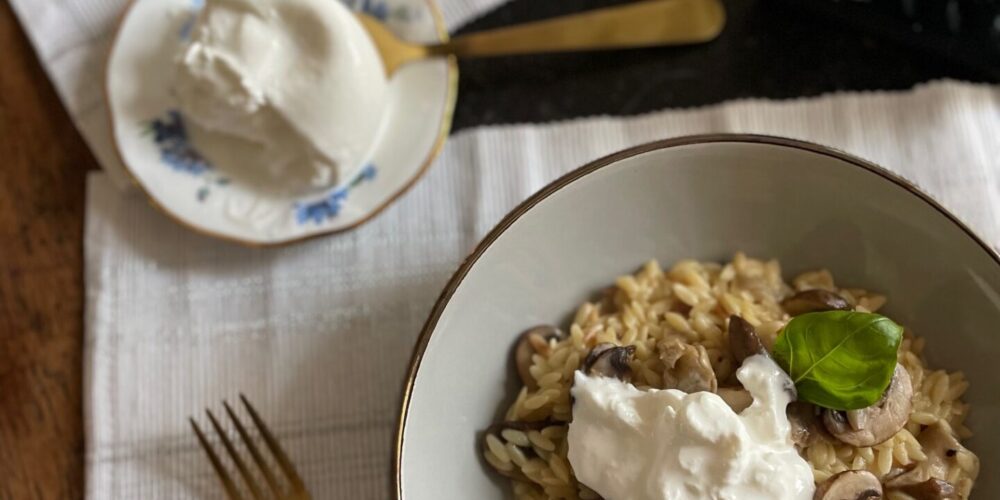 Risotto van Orzo met paddenstoelen en burrata - Foodblog Foodinista