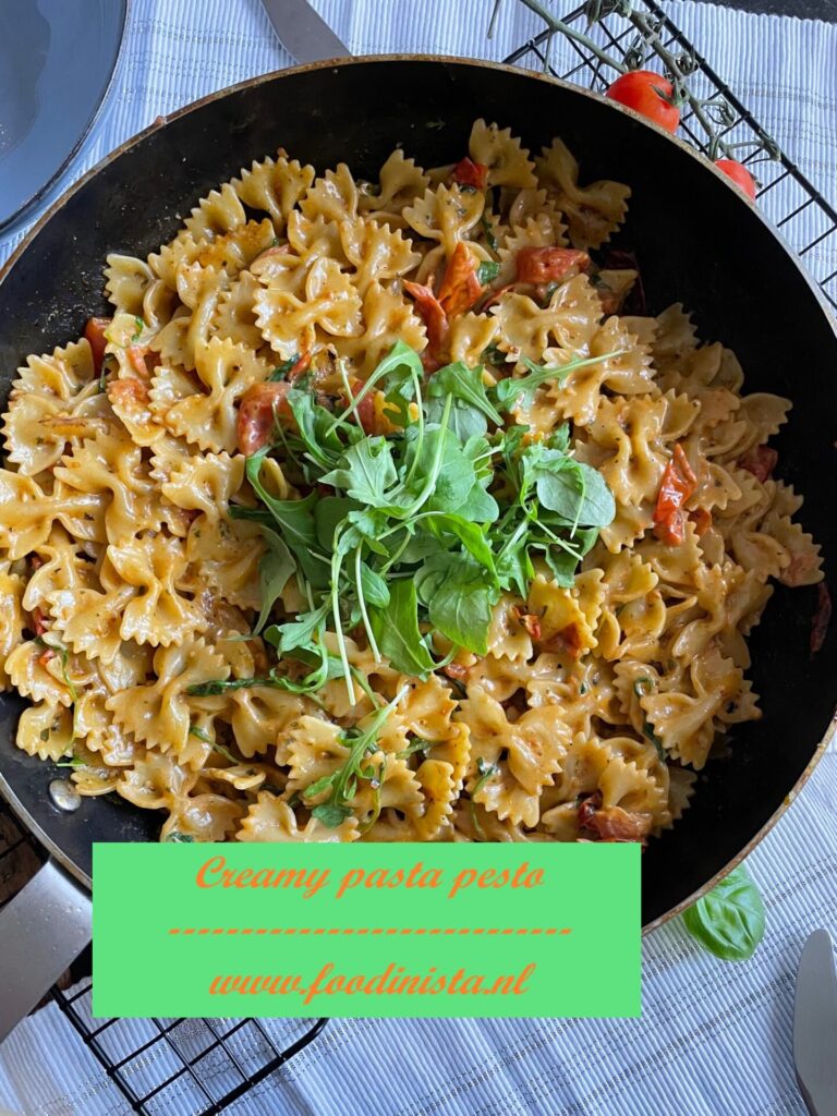 Romige pasta pesto - Super snel pasta recept - Foodblog Foodinista