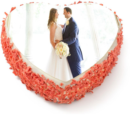 Red Velvet Chocoladetaart met foto voor Valentijnsdag - Chocolade cadeautjes voor Valentijnsdag tips van Foodblog Foodinista