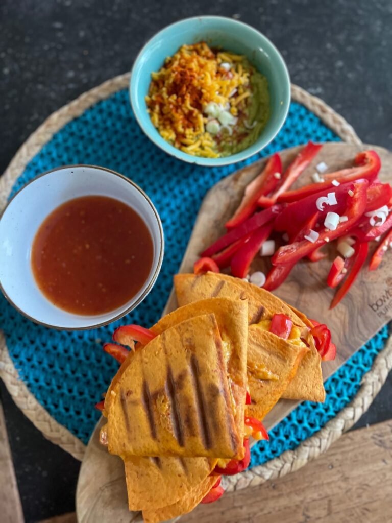Groente tortilla met paprika en cheddar - Foodblog Foodinista