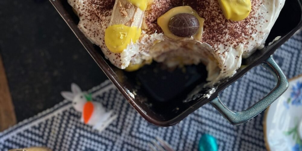 Lente bokkenpootjes tiramisu met advocaat - Toetje recept voor Pasen -Foodblog Foodinista