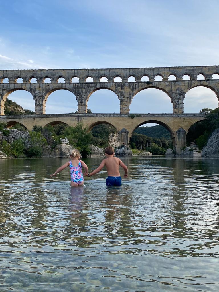 Picknicken en spectaculaire show bij Pont du Gard Nimes
