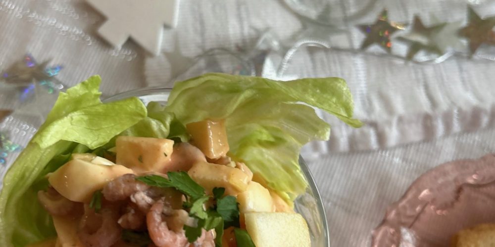Gin-tonic garnalencocktail met frisse appel - Foodblog Foodinista