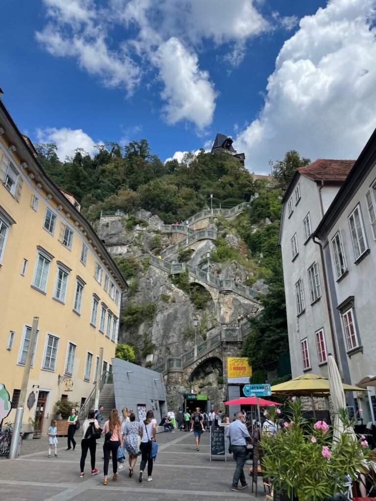 Citytrip Graz tips – Wat is er te doen in Graz? Van eten en drinken tot activiteiten met kinderen - Foodinista